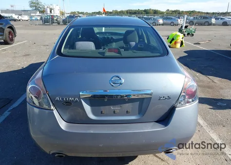 2010 Nissan Altima 2.5 S z USA, uszkodzony, nr VIN 1N4AL2AP5AN495485